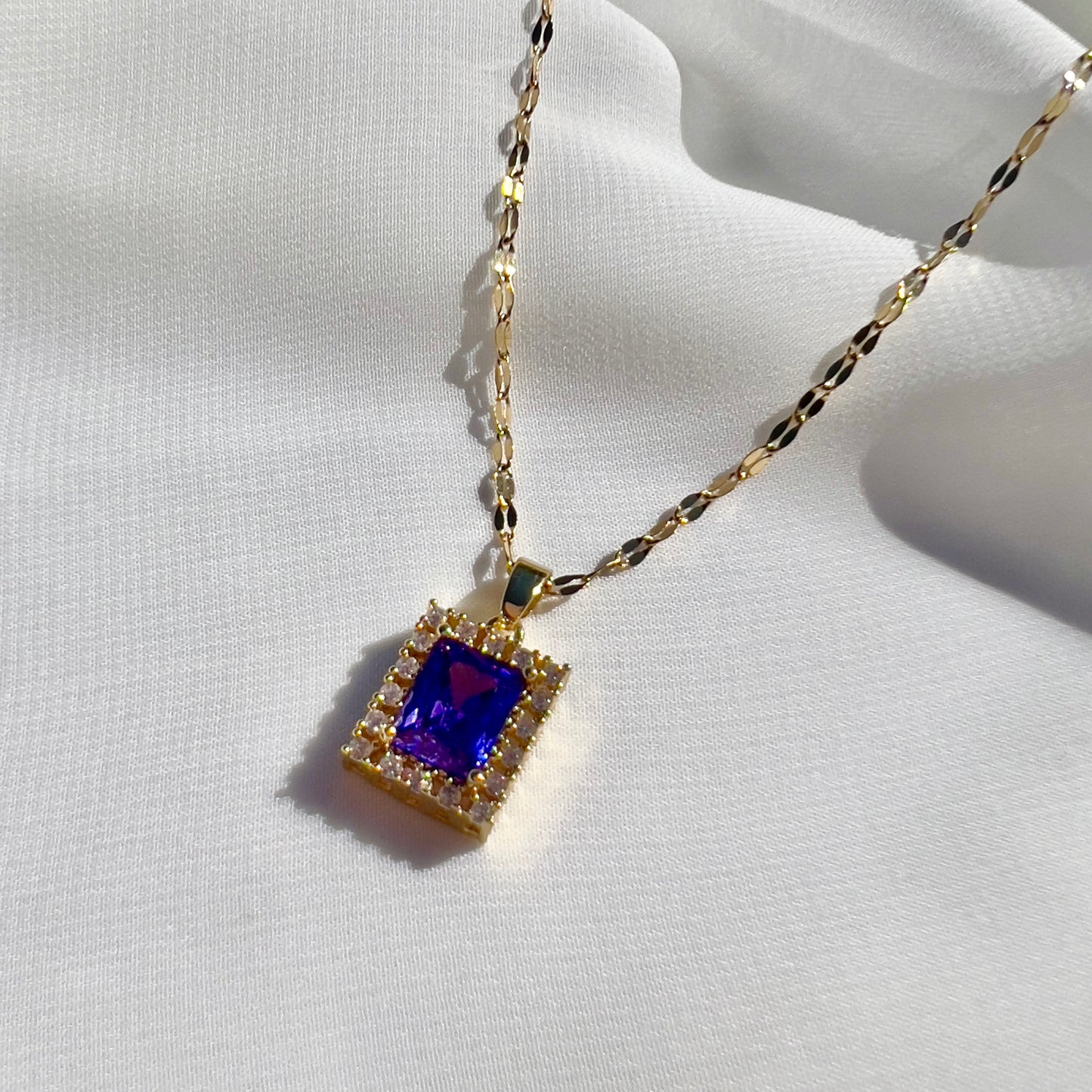 Elegant Violet Cubic Zirconia Necklace