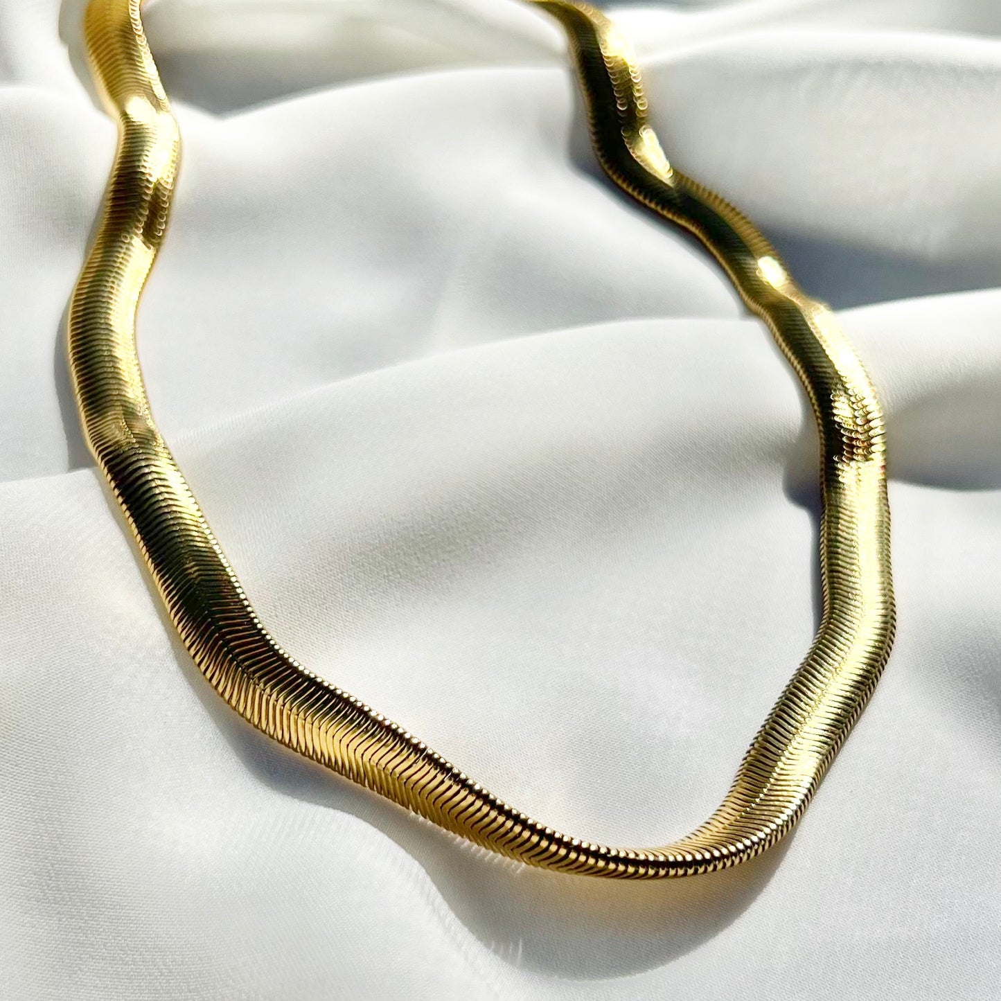 Gold Herringbone Chocker Necklace