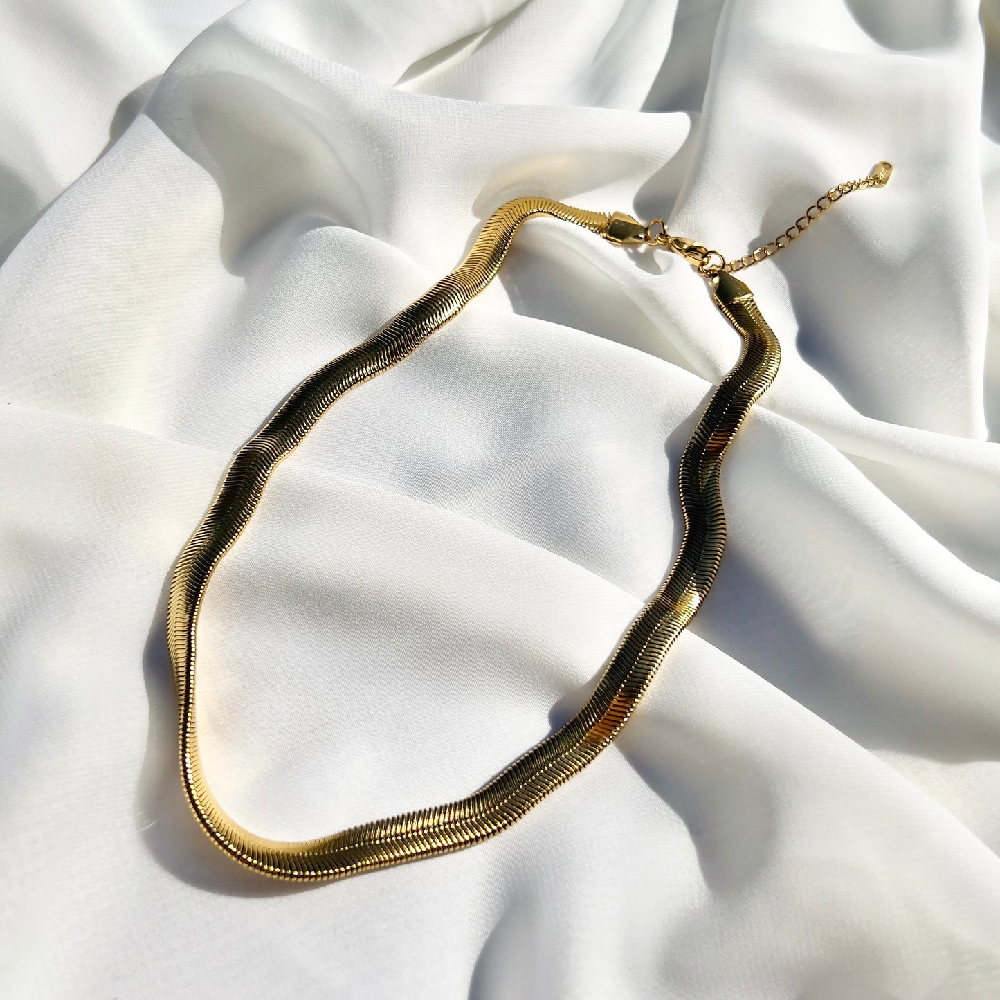 Gold Herringbone Chocker Necklace