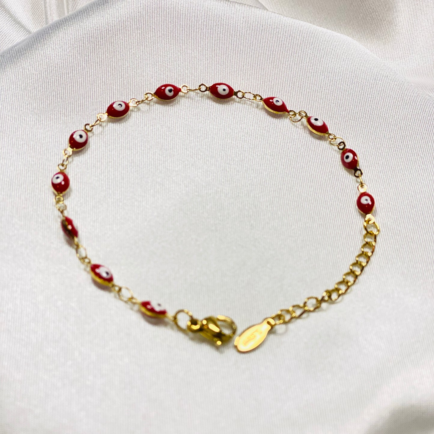 Ojito Rojo Bracelet